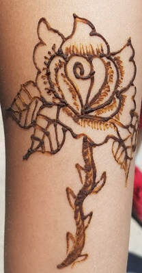 Rose henna tattoo design