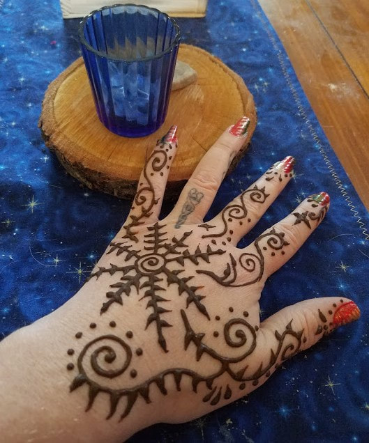 Snowflake henna design